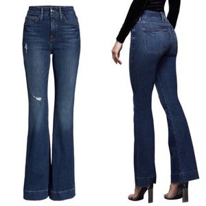 * NWOT Authentic Good American “Good Flare” Jeans